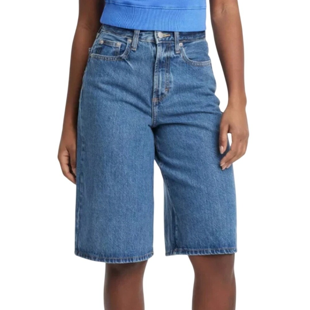 Universal Thread Women's Blue High Rise Relaxed Long Denim Shorts Size 6